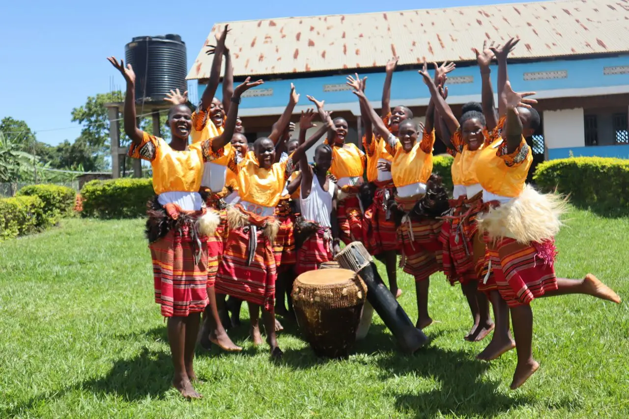 Students performing MDD